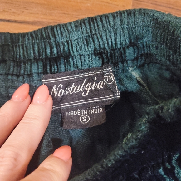 Forest emerald green velvet tiered skirt flares out twirl dance vintage  1990 - Picture 2 of 2